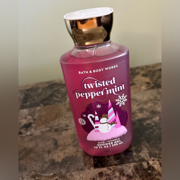 Bath & Body Works Shower Gel 10 fl oz Twisted Peppermint 2022 Holiday Scent New - Picture 3 of 3